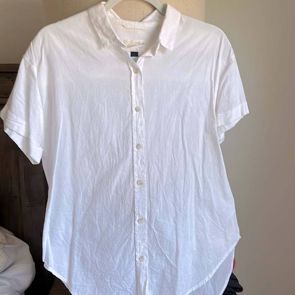 Universal Thread white button down Small